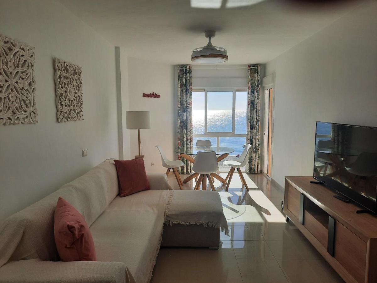 Primera Linea De Playa A 10 Min Estepona San Luis de Sabinillas Εξωτερικό φωτογραφία